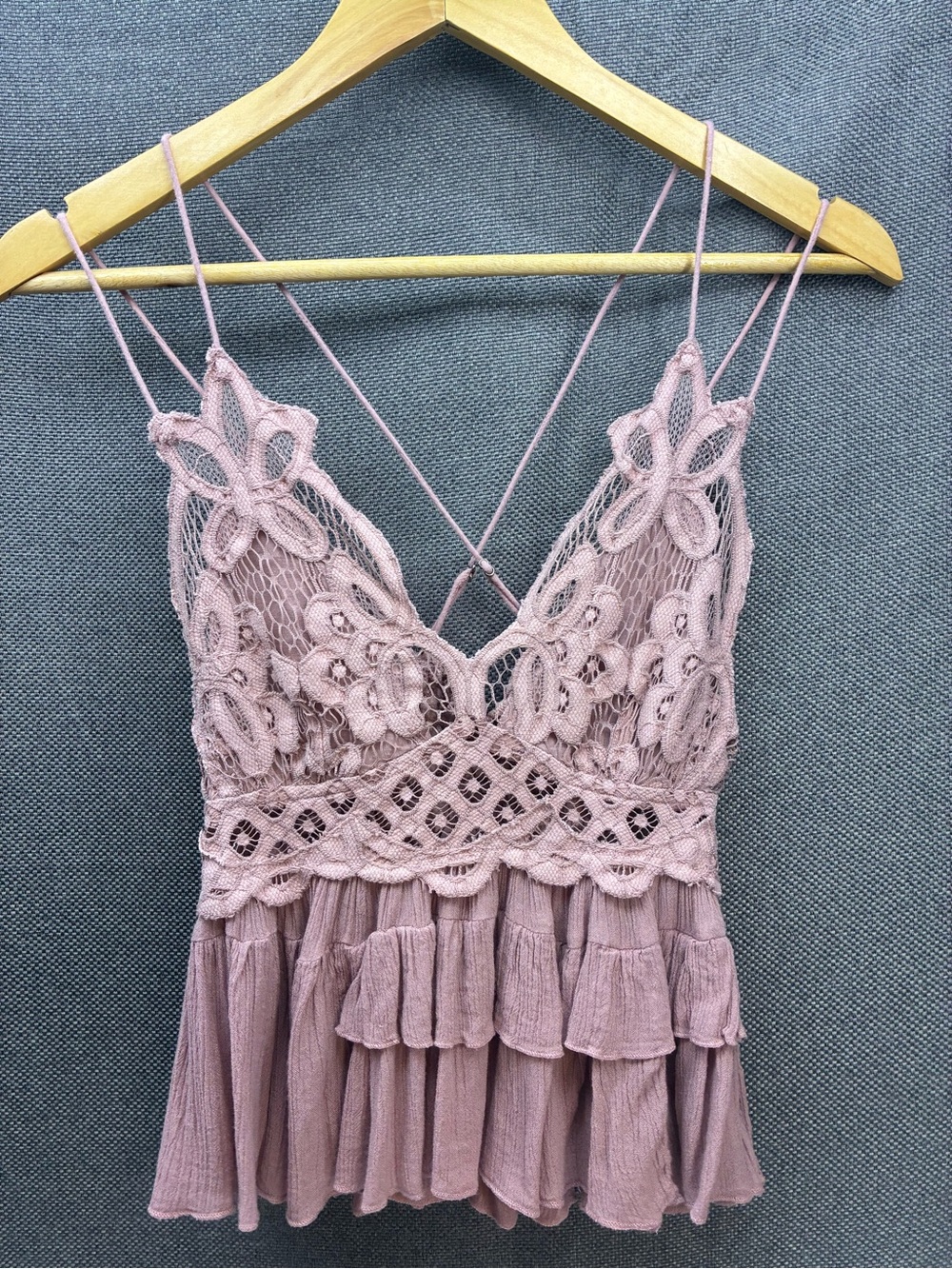 Free People Adella Cami Mauve Lace Ruffled Tank Top, Womens small; festival top - Picture 9 of 16